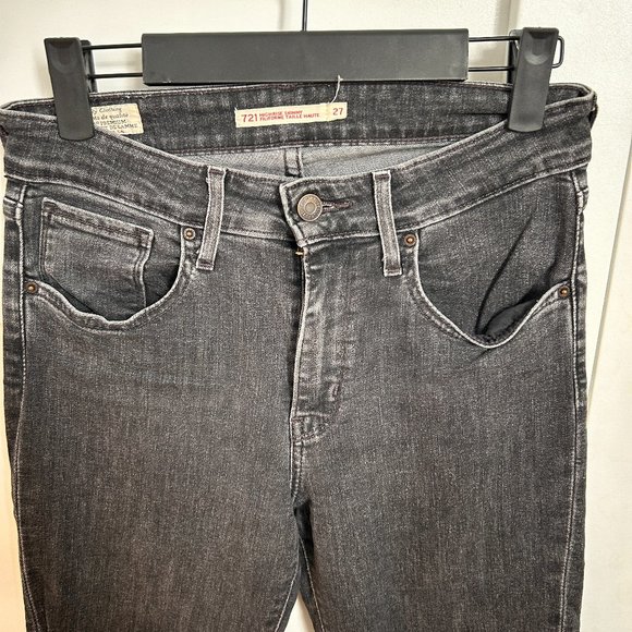 High Rise Skinny Jeans | Levis 721 - Picture 2 of 8